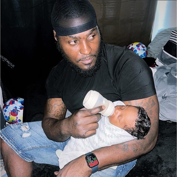 Meet your Posher, Tazz - Picture 3 of 7